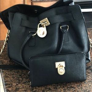 michael kors bag and wallet